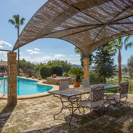 Finca Es Castell Hotel