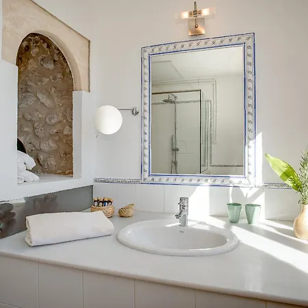 Finca Es Castell Hotel 4*