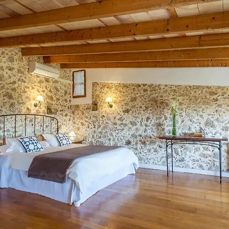 Finca Es Castell 4* Binibona